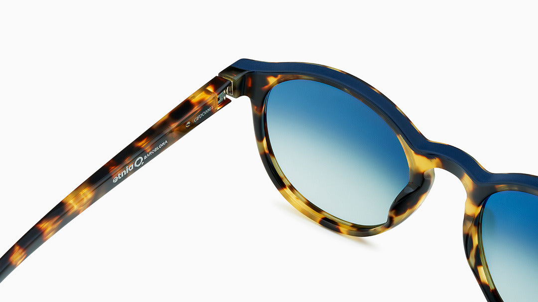 Etnia Barcelona - Avinyo